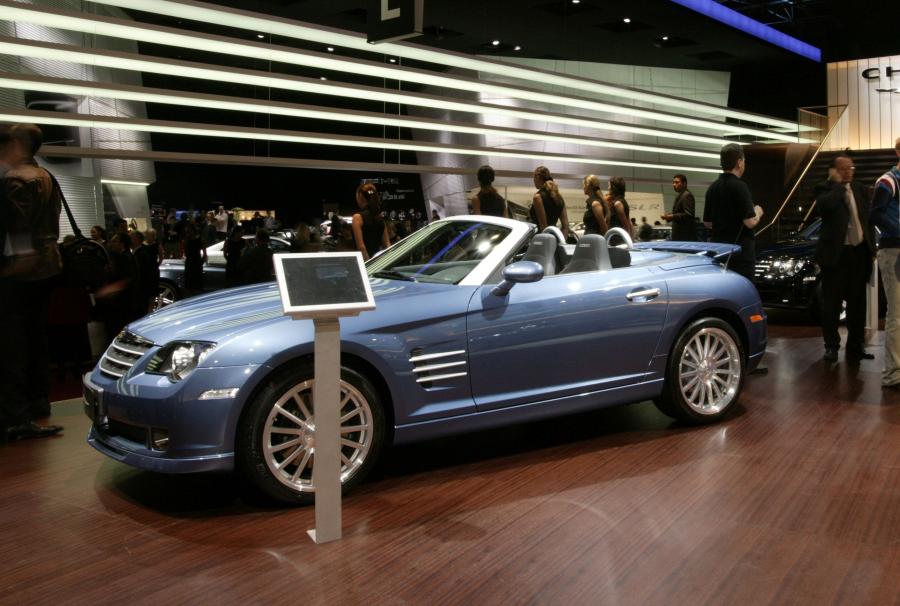  Chrysler Crossfire SRT6 Roadster 2005 года  (фото 5 из 16)